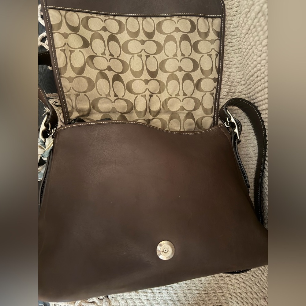 Coach 9932 Vintage USA Brown Leather Flap Shoulder Bag - Picture 2 of 7